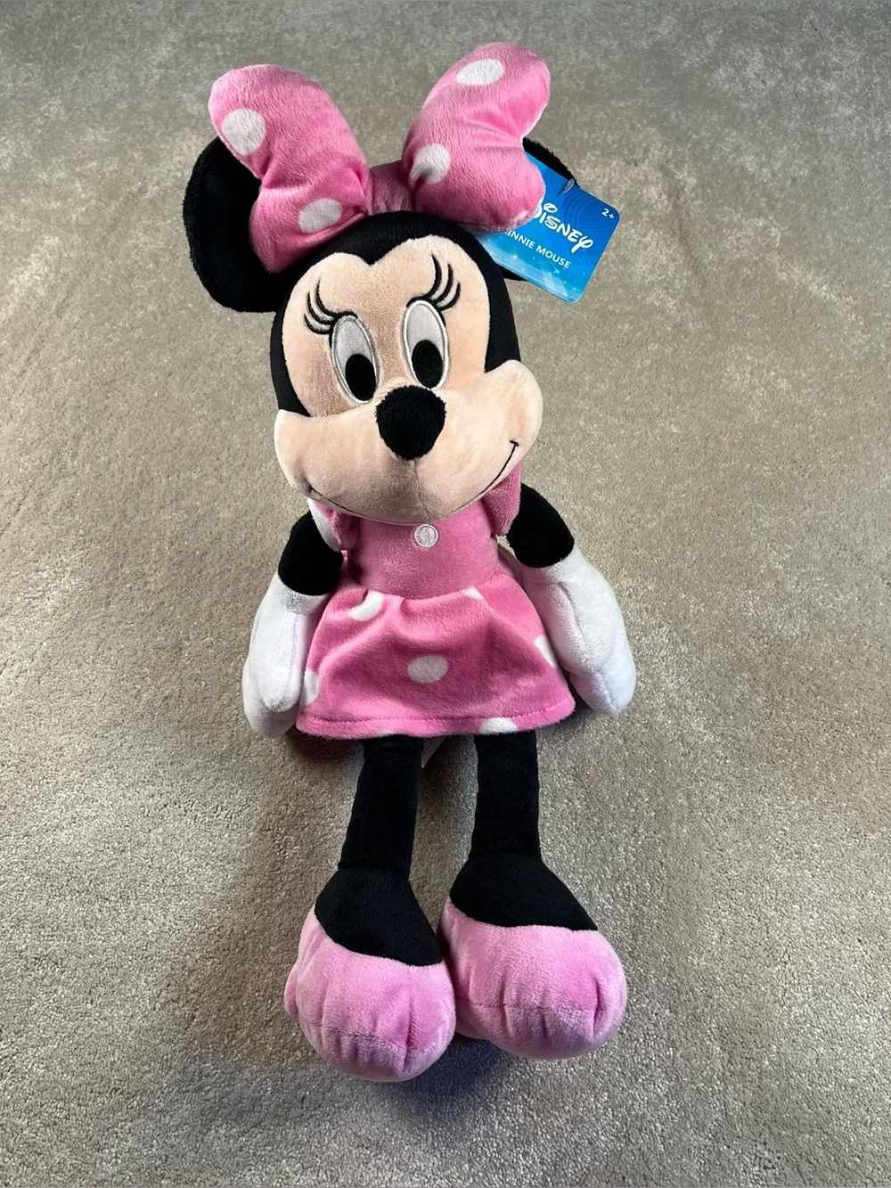 Minnie Mouse Disney Plush NWT